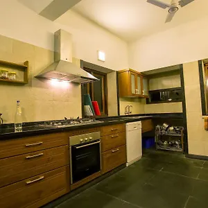 Gate - A Cgh Earth Saha Experience Villa Kochi