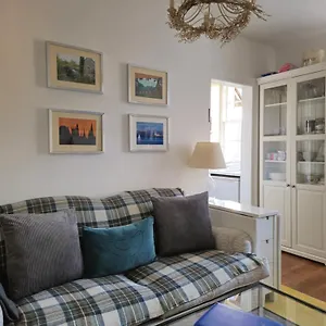 dean-village-cottage.edinburghhotelsuk.org/